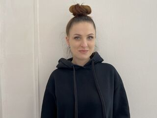 BattyLee's Video Profile Image